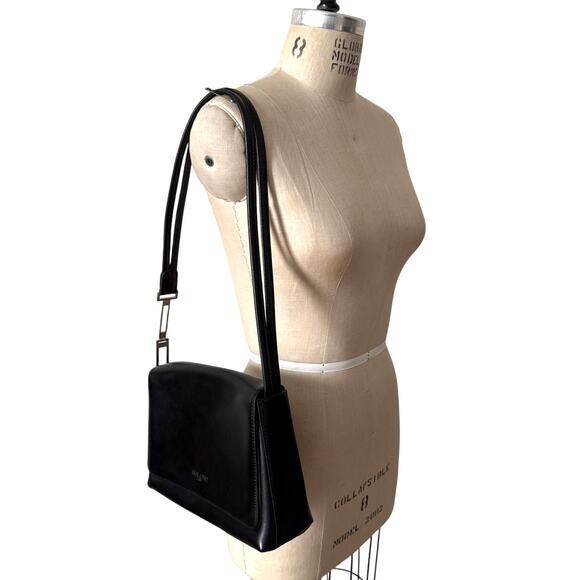 Solano Paris Black Leather Shoulder Bag With Unique Adjustable Strap - Picture 1 of 10